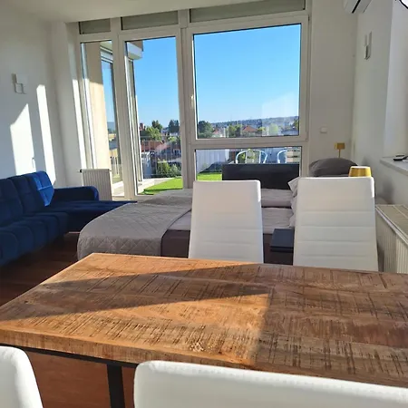 Residental Apartmán *